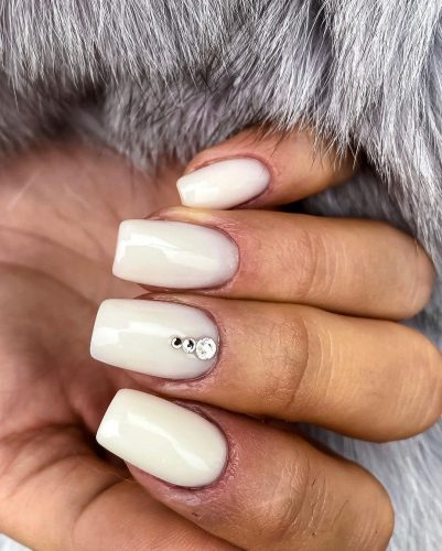 Fiberglas Vitamine White Hardener Gel für stabile Nägel, intensive Weißfarbe und langanhaltenden Glanz