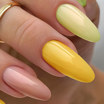 Nageltrends, die du im Juli ausprobieren solltest